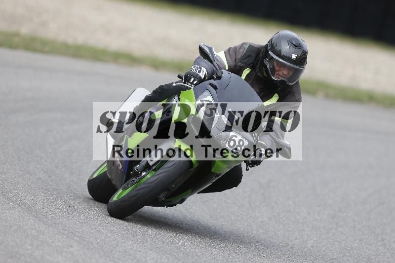 /40 24.08.2026  Cornu Master School ADR/gruen-vert/45